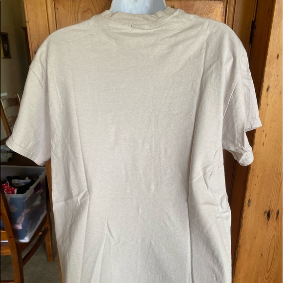 PacSun Graphic Tee - Picture 2 of 2